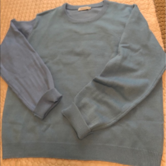 Irregular peek a boo shoulder Sweater - Picture 2 of 4